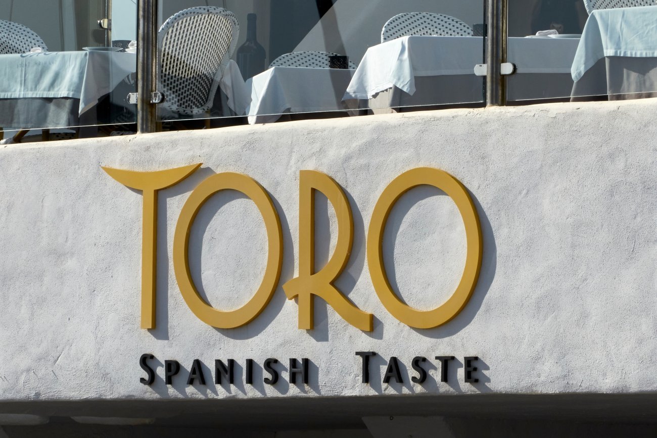 Toro Puerto Marina