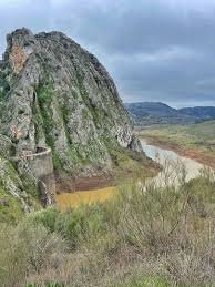 Cueva del Hundidero y Presa de los Caballeros