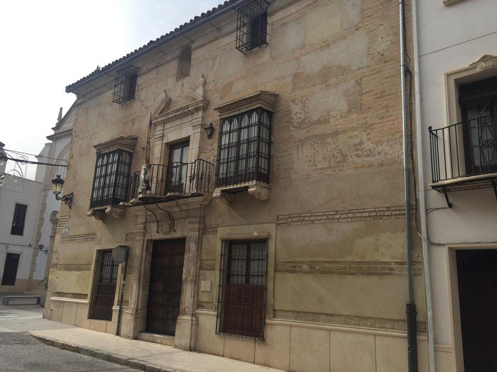 Casa Señorial, Obispo Fernández de Toro